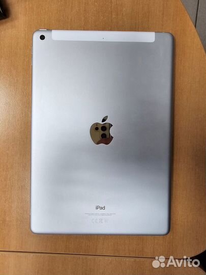 iPad 7 поколения 128 гб Wi-Fi Cellular