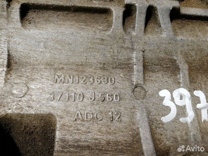 Кронштейн компрессора кондиционера Mitsubishi L200