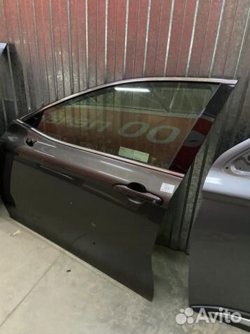 Дверь передняя левая Toyota Camry XV70