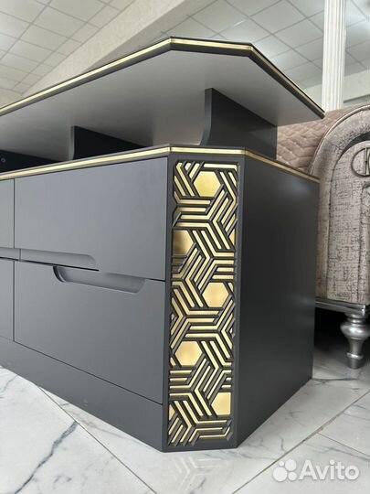 Тумба под тв 160 см