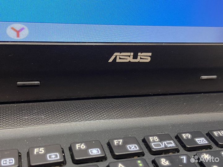 Нетбук asus