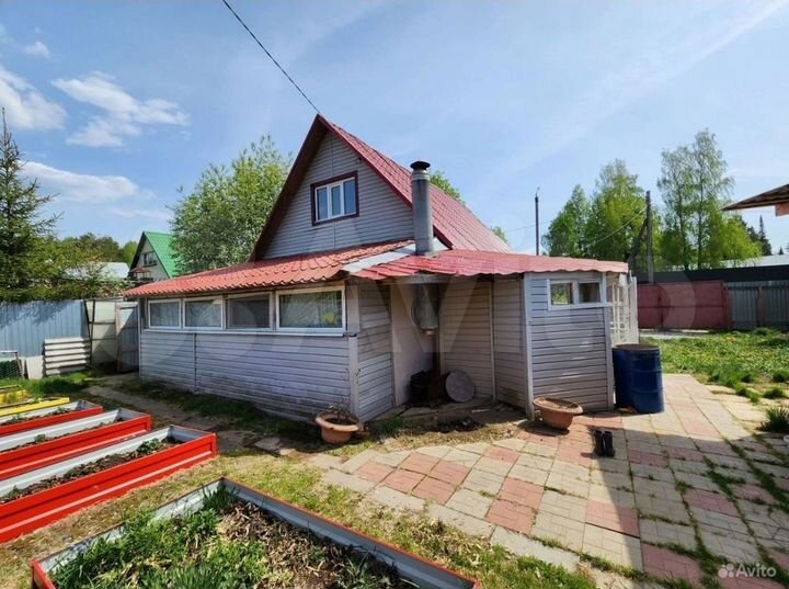 Дача 68 м² на участке 10 сот.