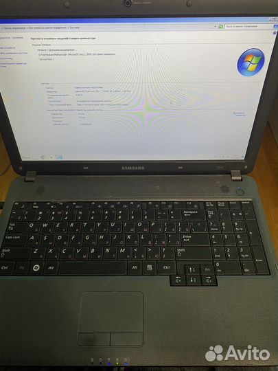 Ноутбук Samsung NP-R528