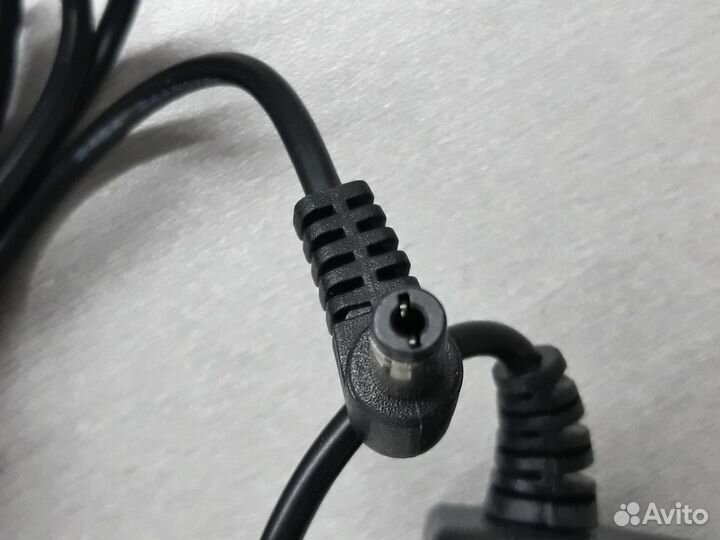 Блок питания 12V 1,5A 5.5x2.1mm AC Adapter SZK PSU