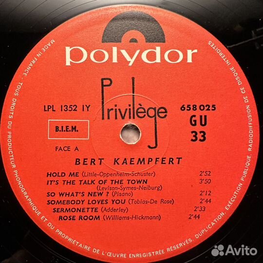 Bert Kaempfert & His Orchestra – Hold Me