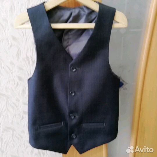 Школьный костюм