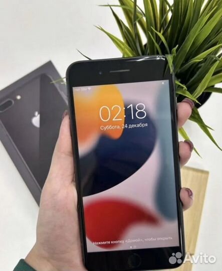iPhone 8 Plus, 64 ГБ