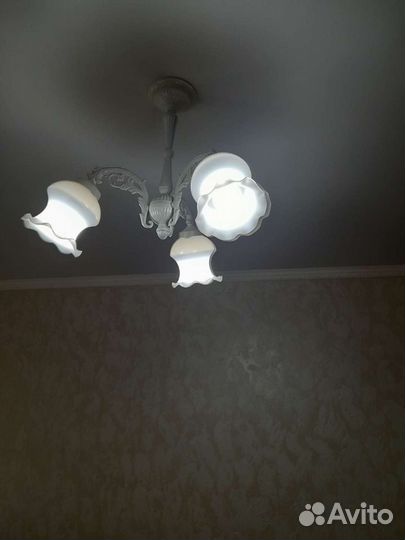 Люстра 3х рожковая