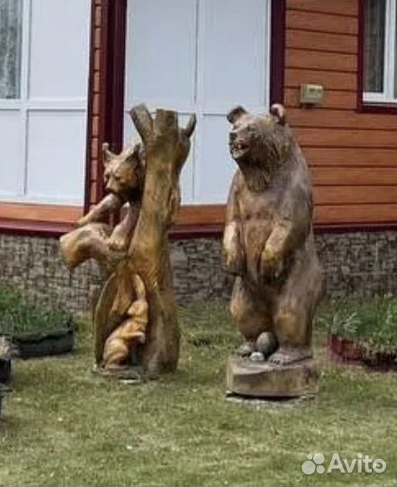 Статуэтка из дерева