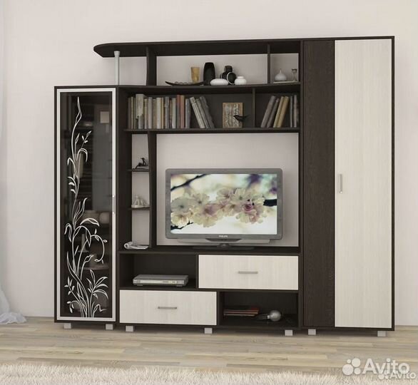 Стенка в гостиную