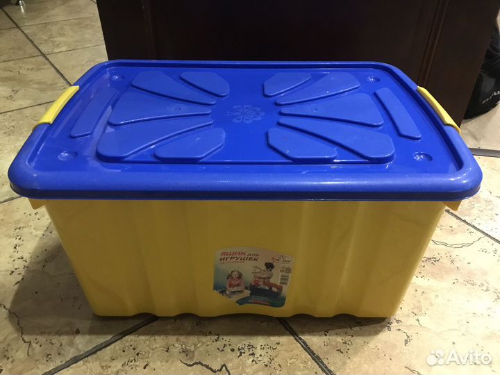 Пластиковый бокс