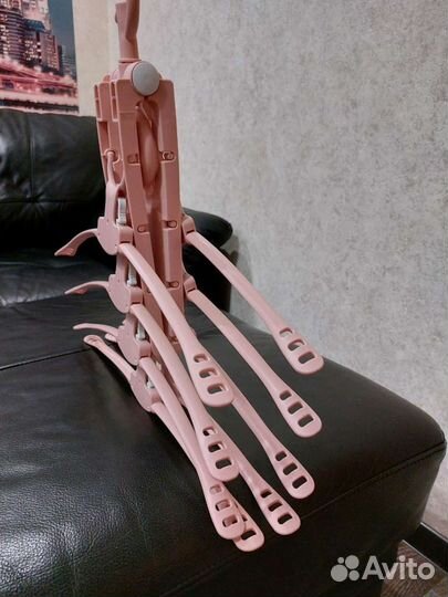 Вешалка для одежды складная