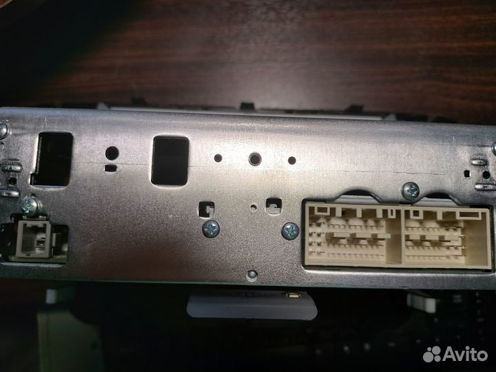 Продам автомагнитолу