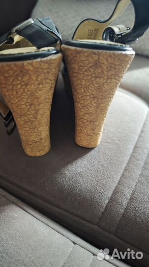Босоножки натуральная кожа р 38