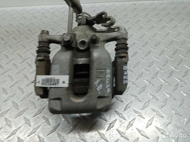 Суппорт зад R Chevrolet Cruze J400 13498177
