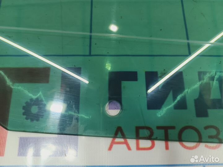 Стекло двери задней правой Volksvagen Tiguan (NF)