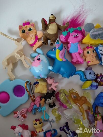 Игрушки из киндера и разных сюрпризов