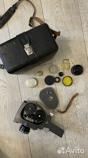 Кинокамера Кварц 2М ретро