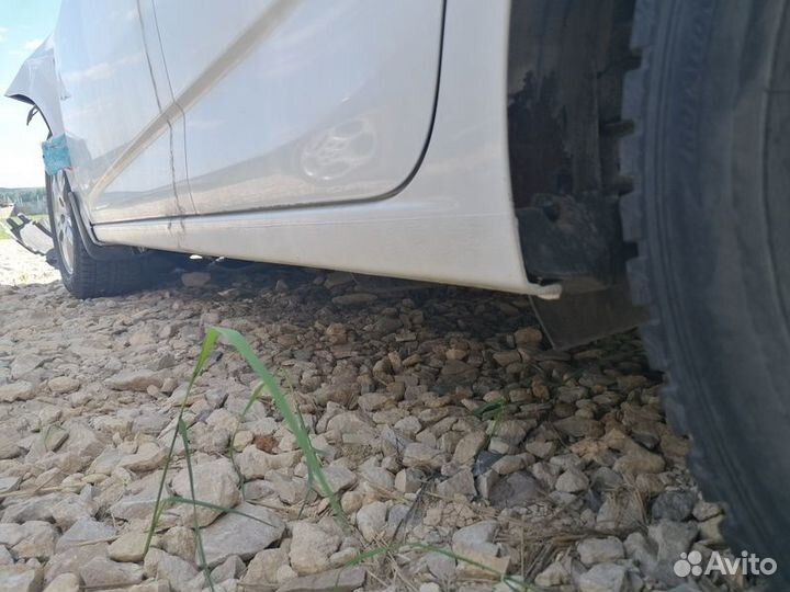 Порог левый Chevrolet Aveo T300