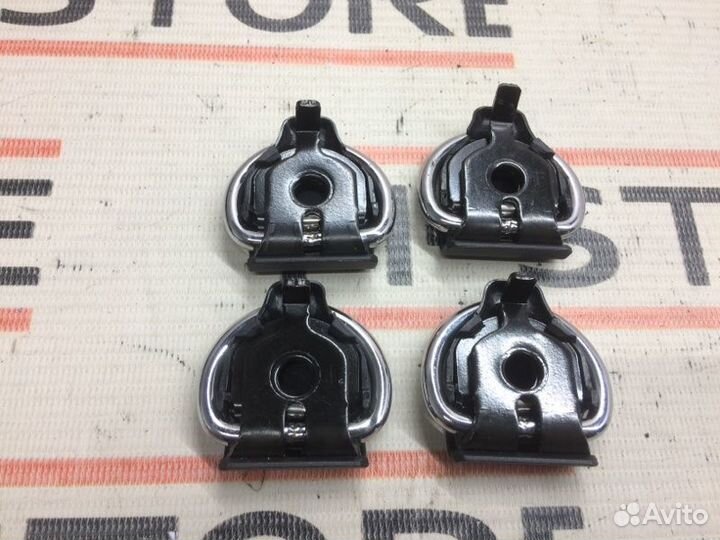 Крючки салона Mercedes-Benz R-Class W251 272.967