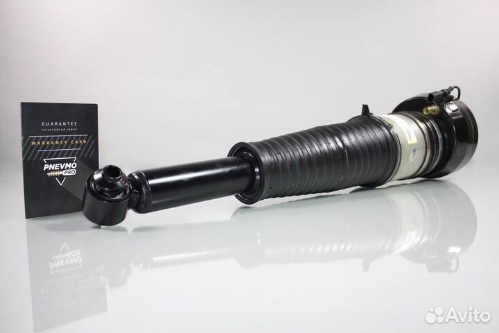 Пневмостойка для Audi A8 D4 рест задний правый