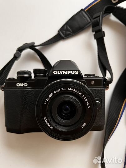 Фотоаппарат Olympus OM-D E-M10 II +объектив