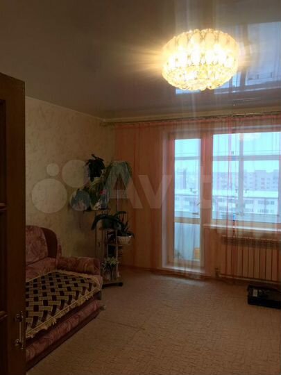 4-к. квартира, 80 м², 8/8 эт.