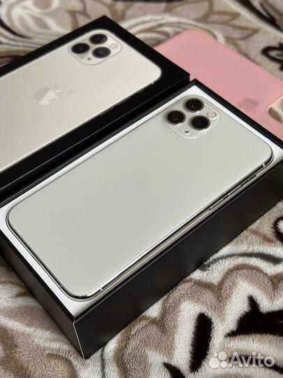 iPhone 11 Pro, 64 ГБ