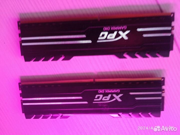 Xpg ddr4 на 16гб всего 32гб