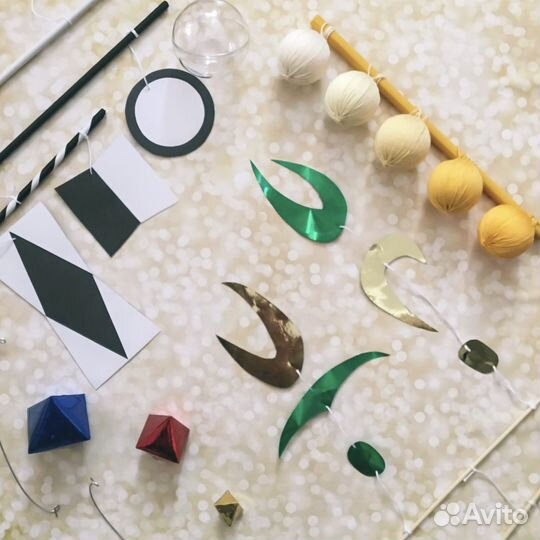 Монтессори мобили: Мунари, гобби