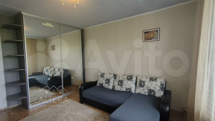 4-к. квартира, 98 м², 4/9 эт.