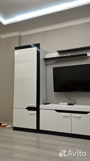 Стенка в гостиную со шкафом под тв бу