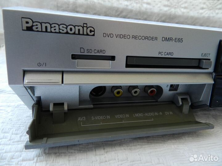 DVD рекордер Panasonic DMR-E65