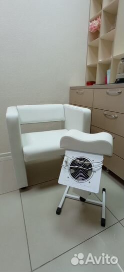 Подставка для ноги, кресло