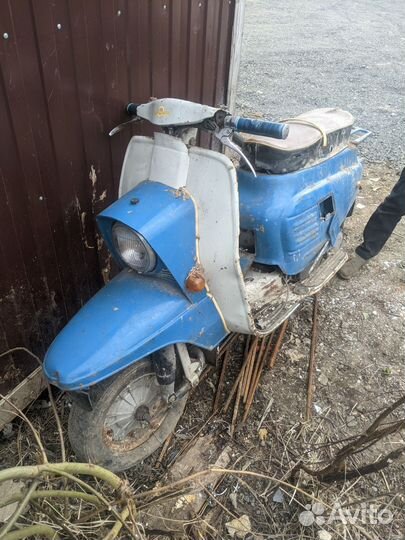 Мотороллер Вятка 150