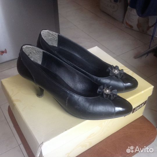 Женские туфли