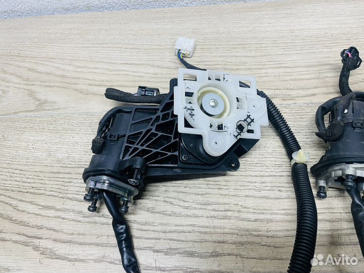 Механизм складывания зеркала Honda Civic 4D