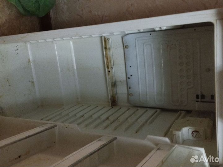 Холодильник Саратов 258