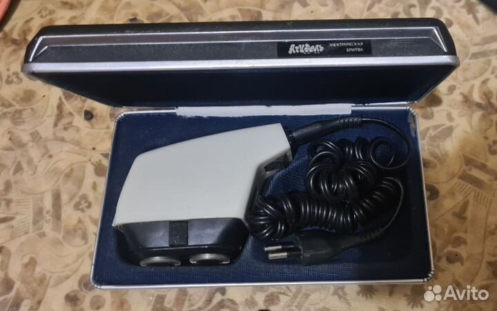 Бритва электрическая бу