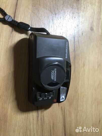 Плёночный фотоаппарат olympus superzoom 700BF