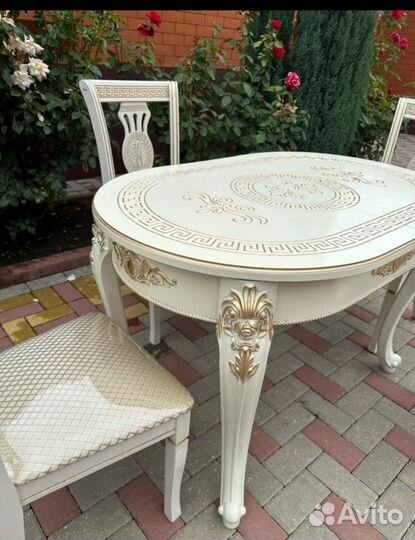 Столы и стулья новые