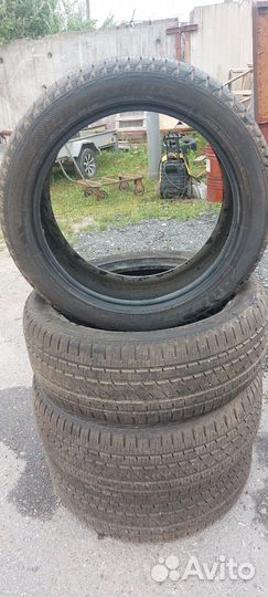 Bridgestone Dueler H/L Alenza 285/45 R22