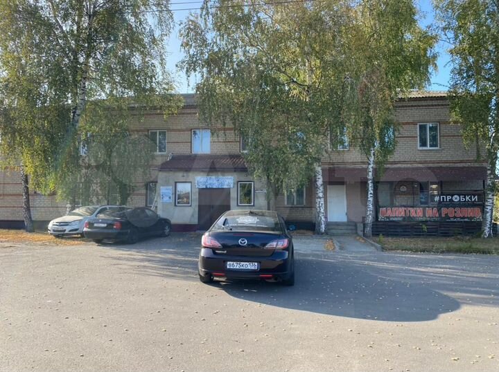 Дом 573 м² на участке 10 сот.