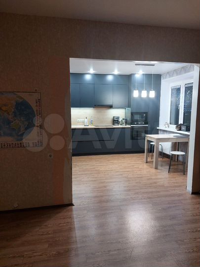 3-к. квартира, 79,6 м², 8/17 эт.