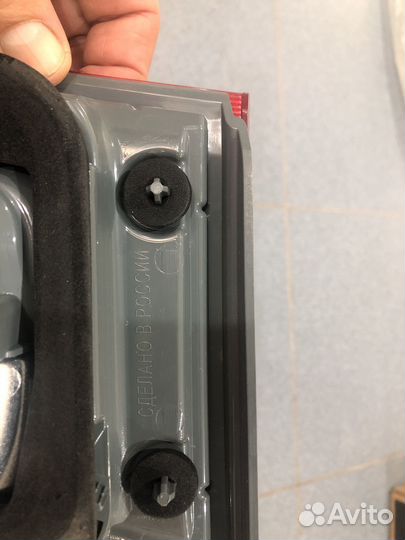 Продам задний фонарь на лада-Веста