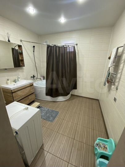 Дом 134 м² на участке 10 сот.