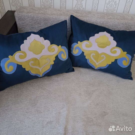 Декоративные подушки hm