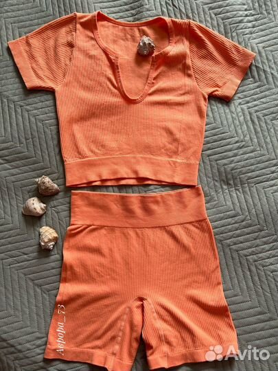 Спортивный костюм женский костюм 40 42 44