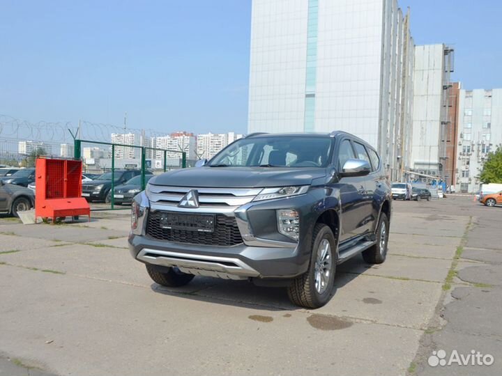 Mitsubishi Pajero Sport 2.4 AT, 2022