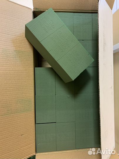 Флористическая губка Оазис для цветов Пенофлор